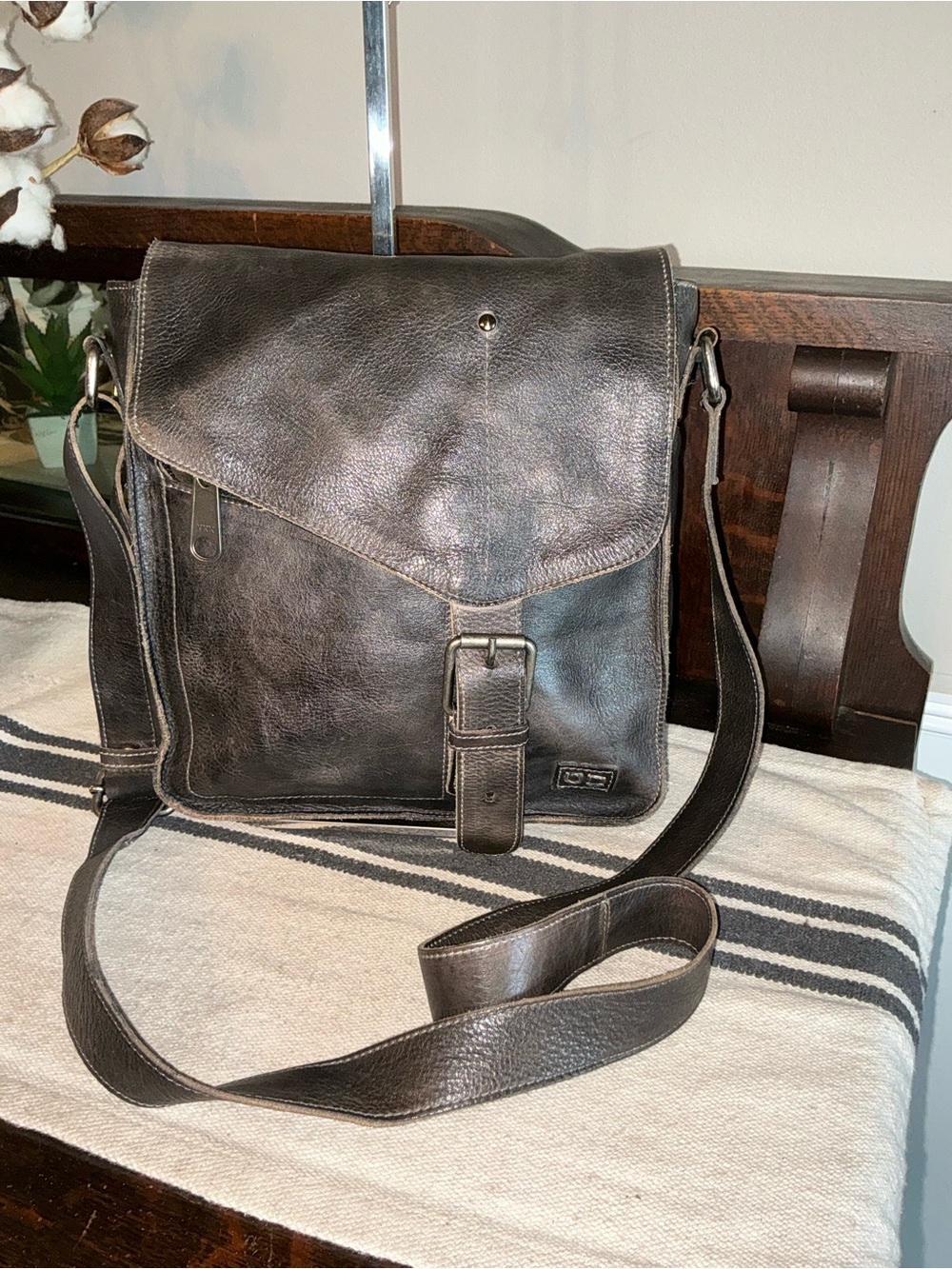NWOT Bed Stu Leather Venice Beach Crossbody Bag Black Rustic Retail $240